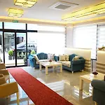 Al Khaleej Aparthotel